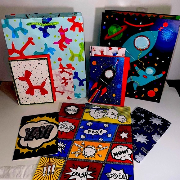 GIFT BAG, CARD, & TISSUE SET
Set. $5 EACH or 2 /$7; 3/$8, 4/$9, 5/$10, 12/$20 - Picture 1 of 13